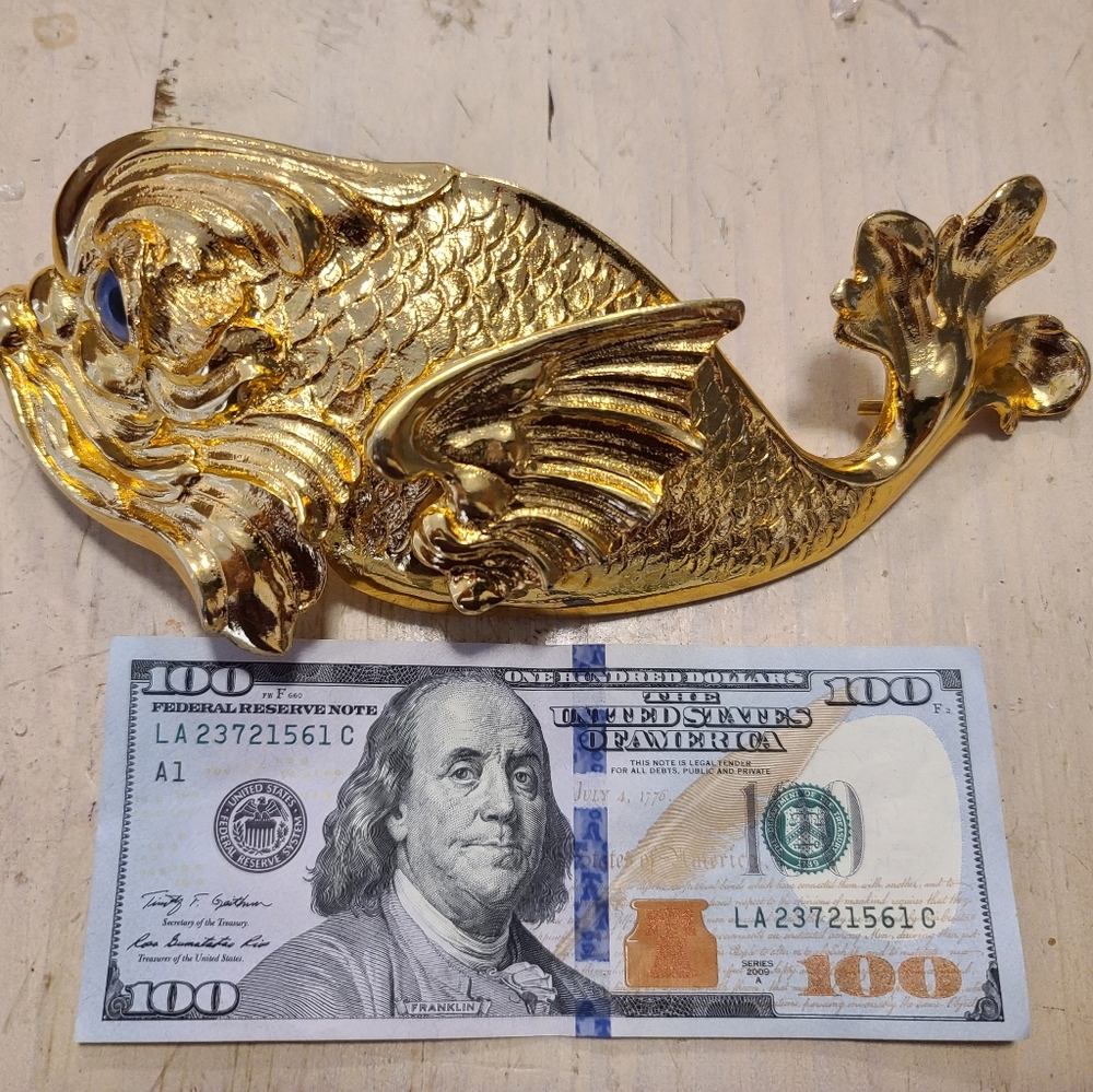 Christopher Ross Fish Belt Buckle 8"x4" 1987